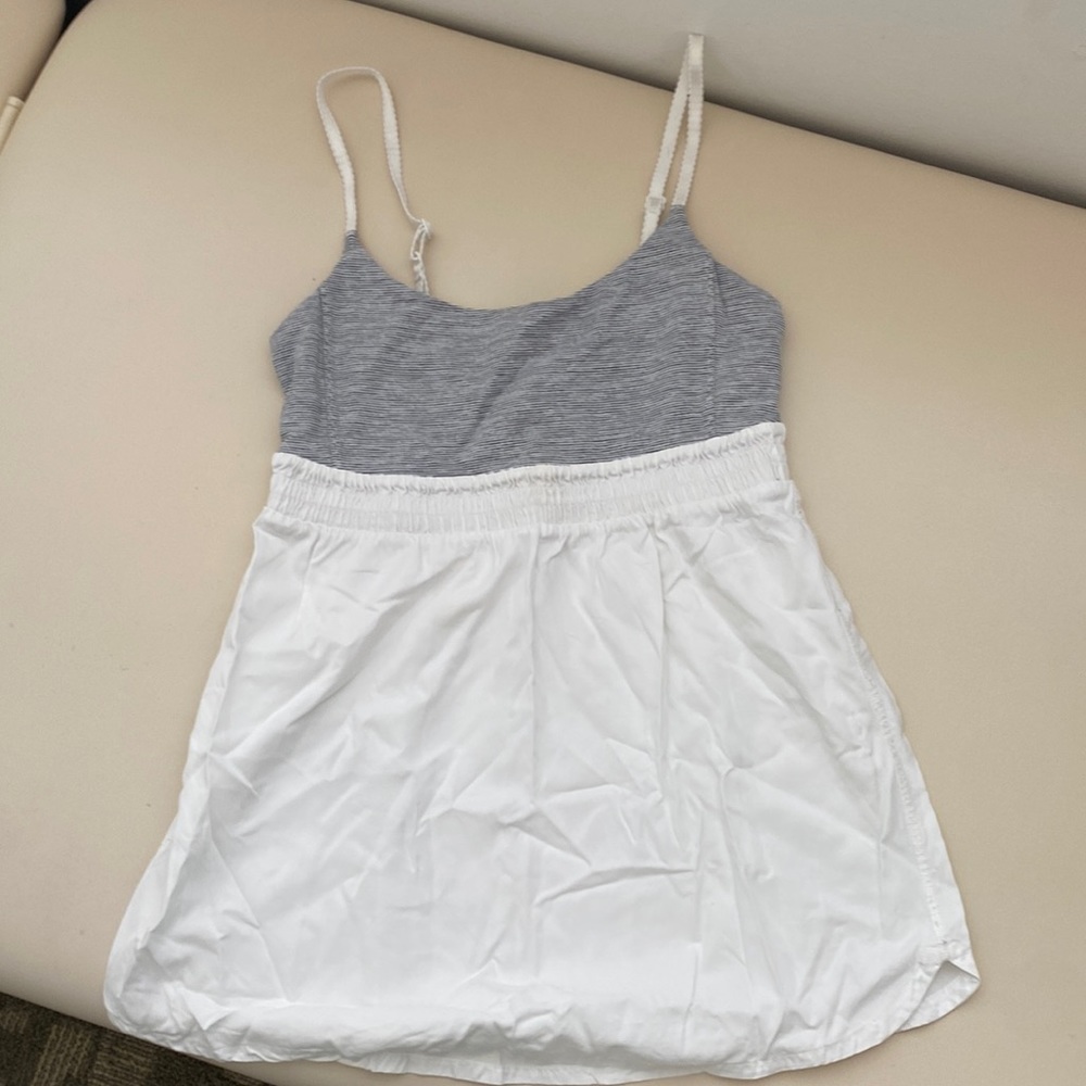 White and Grey Lululemon top